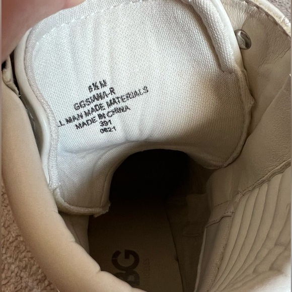 Guess Zipper Boots - Picture 4 of 4